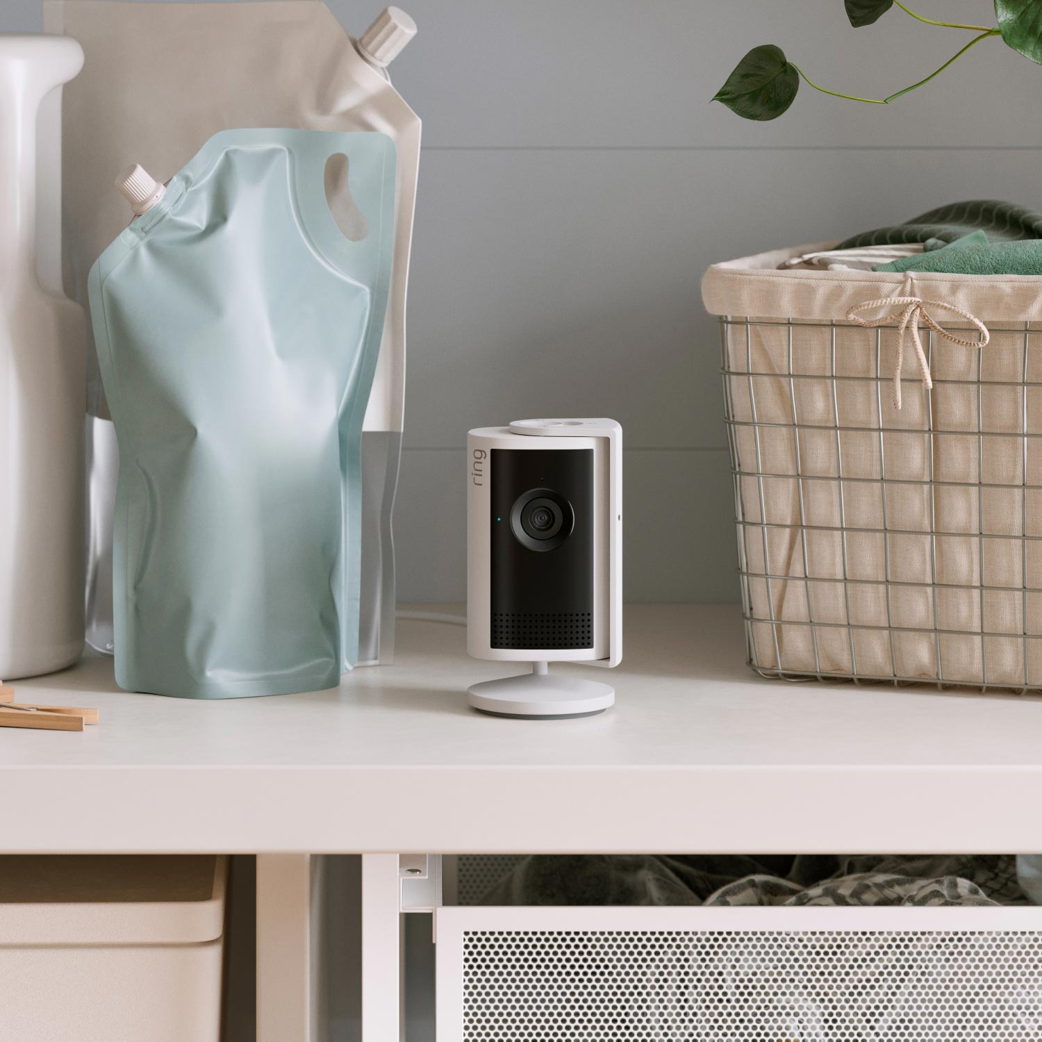 indoor cam plus med retinal 2k